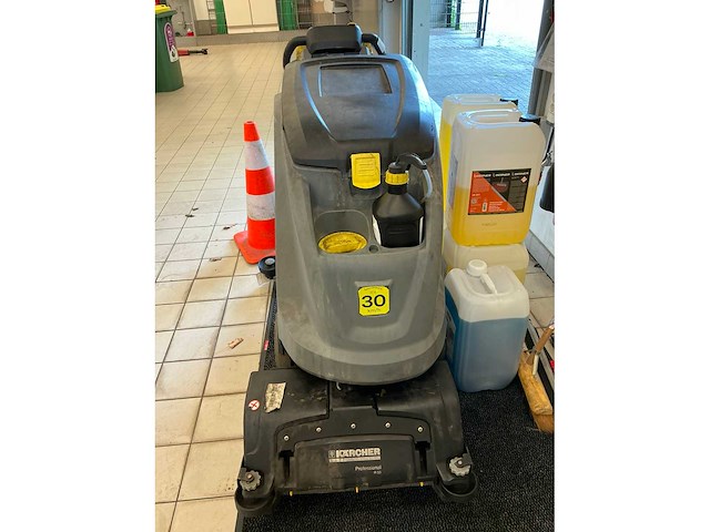 2018 kärcher b 60w bp dose vloerreiniger - afbeelding 3 van  4