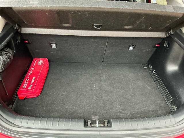 2018 kia stonic - afbeelding 28 van  52