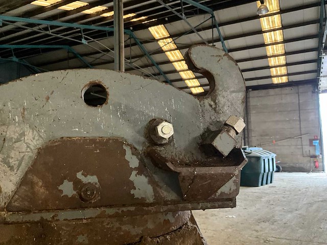 2018 kinshofer p25v poliepgrijper - afbeelding 2 van  6