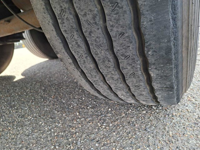 2018 krone oplegger/schuifzeiltrailer - 3 assen - 39t - afbeelding 13 van  27