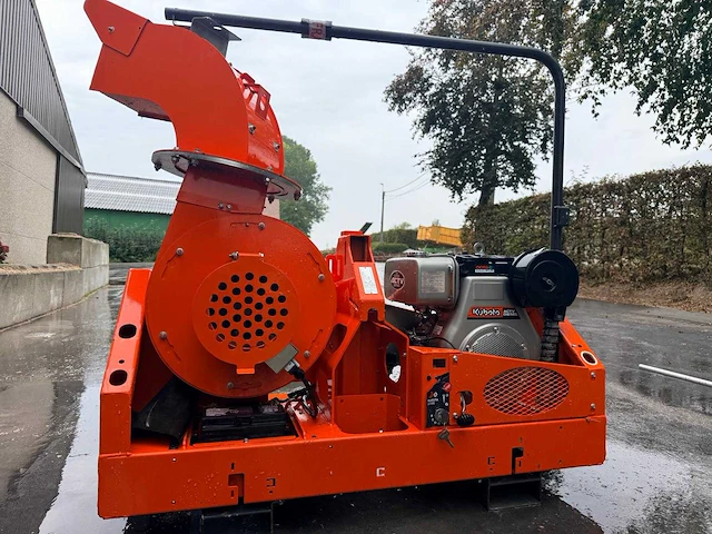 2018 kubota lc900 oc95 actv diesel - houthakselaar - afbeelding 1 van  8
