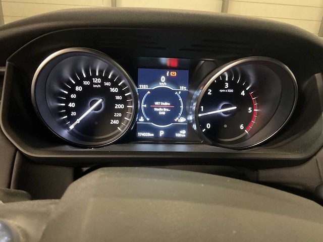 2018 land rover discovery 5 2.0 td sd4 hse personenauto - afbeelding 20 van  29