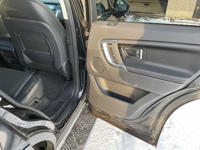 2018 land rover discovery sport - 108 495 km -personenauto - afbeelding 13 van  39