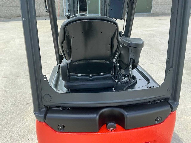 2018 linde e14-02 vorkheftruck - afbeelding 126 van  129