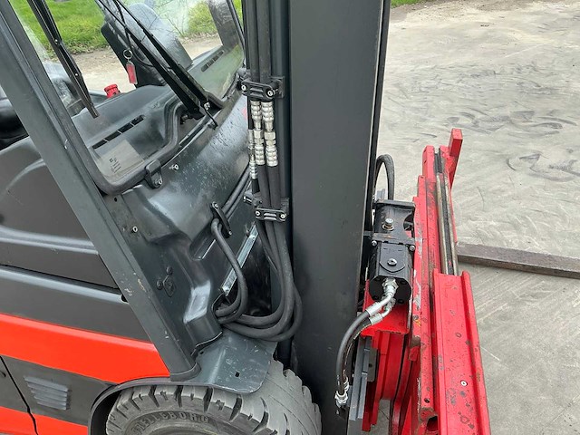 2018 linde e25-01 vorkheftruck met 360 °rotator/vorkversteller - afbeelding 18 van  60