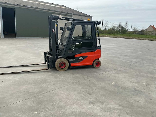 2018 linde e25-02 vorkheftruck met 2023 accu - afbeelding 66 van  82