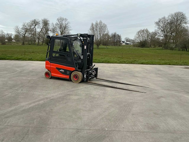 2018 linde e25-02 vorkheftruck met 2023 accu - afbeelding 62 van  82