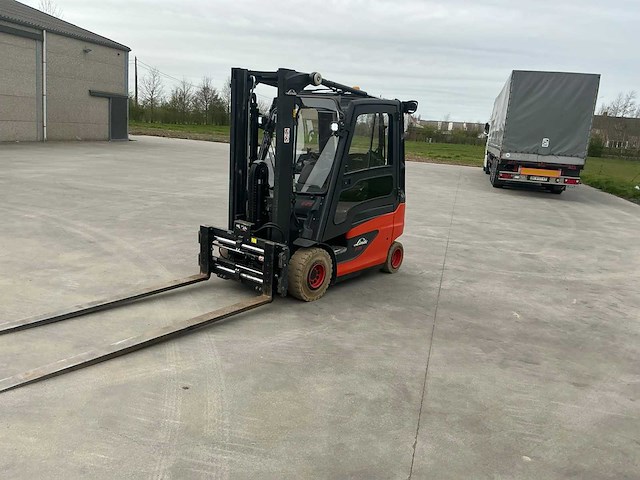 2018 linde e25-02 vorkheftruck met 2023 accu - afbeelding 68 van  82