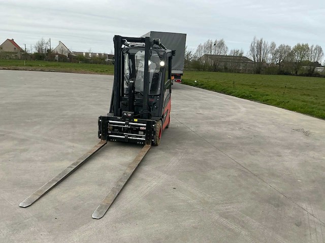 2018 linde e25-02 vorkheftruck met 2023 accu - afbeelding 69 van  82