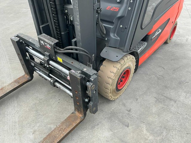 2018 linde e25-02 vorkheftruck met 2023 accu - afbeelding 60 van  82