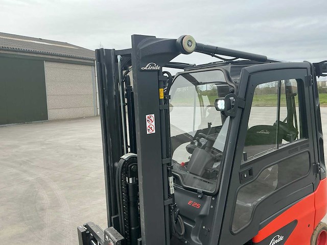2018 linde e25-02 vorkheftruck met 2023 accu - afbeelding 61 van  82