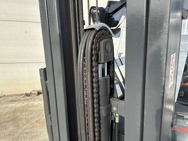 2018 linde e25 elektrische heftruck - afbeelding 8 van  42