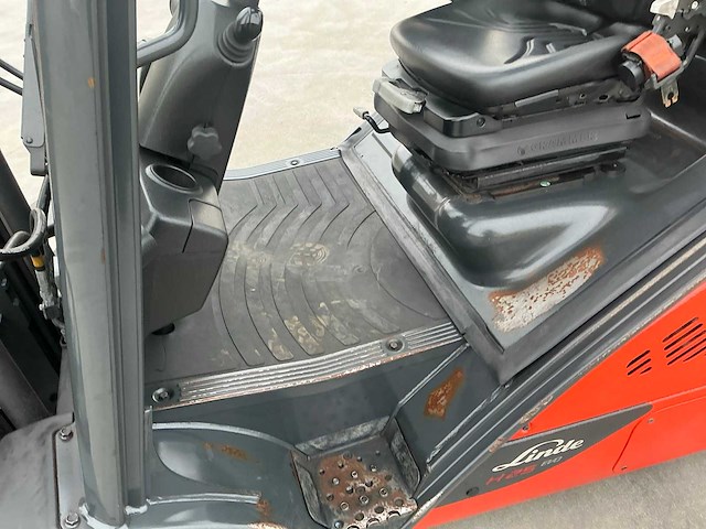 2018 linde h25t-02 vorkheftruck - afbeelding 22 van  44