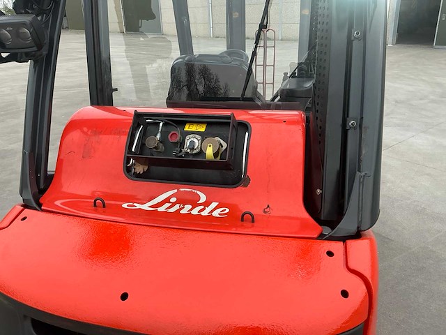 2018 linde h25t-02 vorkheftruck - afbeelding 32 van  44