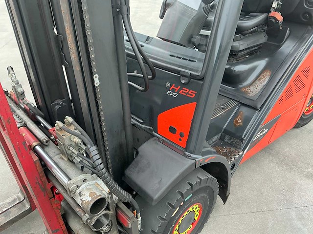2018 linde h25t-02 vorkheftruck - afbeelding 27 van  67