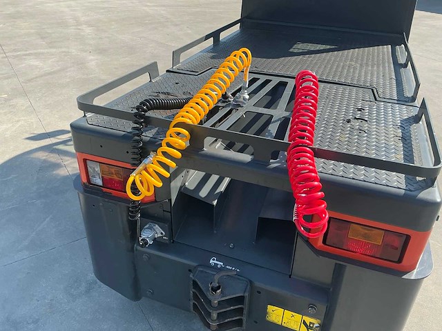 2018 linde p250 industriële trekker - afbeelding 57 van  62