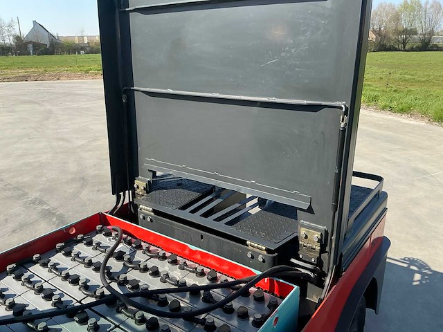 2018 linde p250 industriële trekker - afbeelding 55 van  62