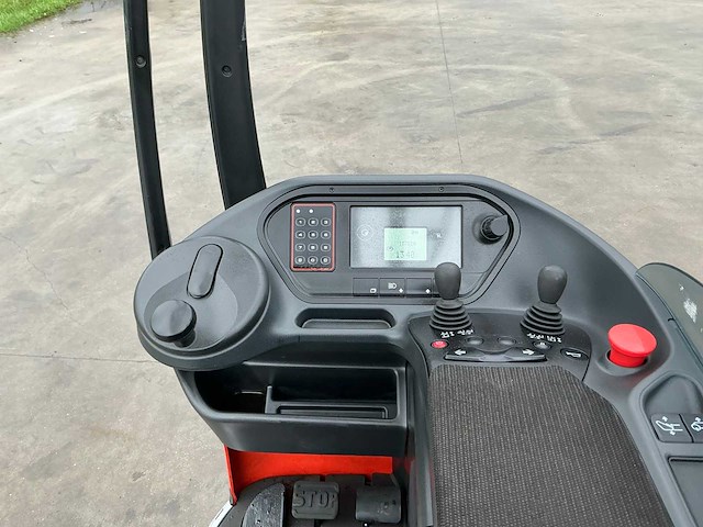 2018 linde r12b-01 reach truck - afbeelding 61 van  78
