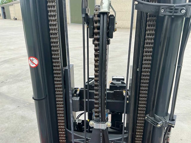 2018 linde r12b-01 reach truck - afbeelding 1 van  2
