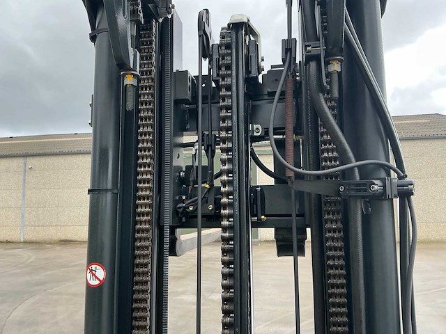 2018 linde r12b-01 reach truck - afbeelding 9 van  75