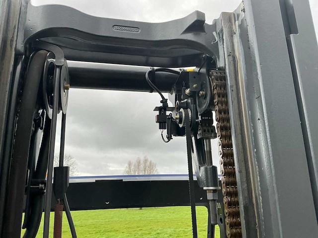 2018 linde r12b-01 reach truck - afbeelding 34 van  75