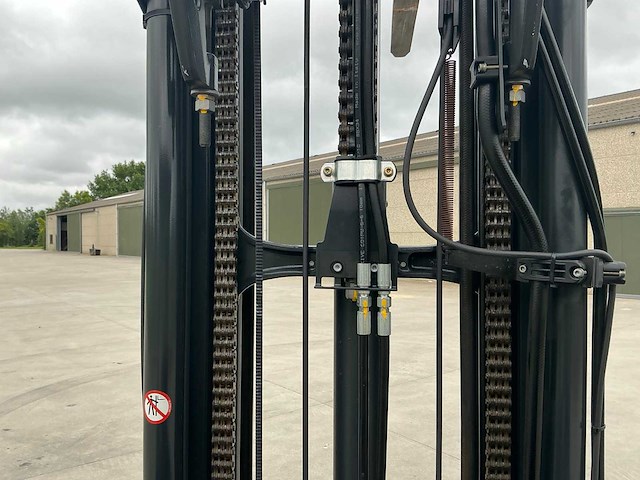 2018 linde r12b-01 reach truck - afbeelding 9 van  99