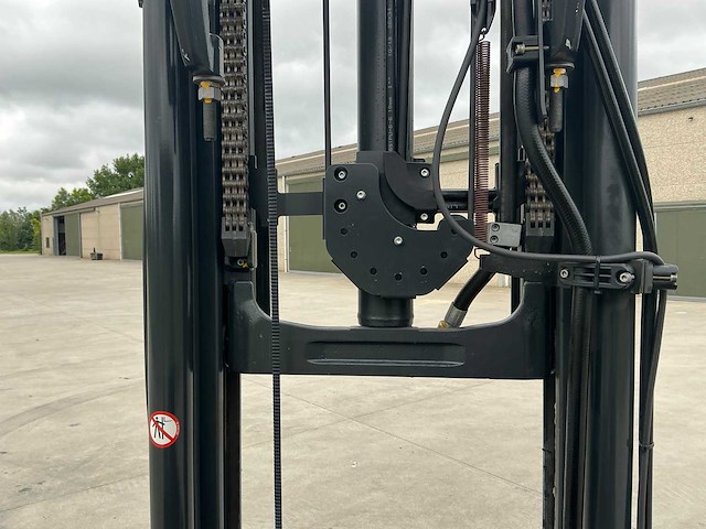 2018 linde r12b-01 reach truck - afbeelding 12 van  99
