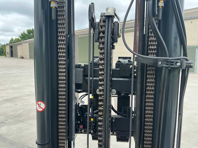 2018 linde r12b-01 reach truck - afbeelding 14 van  99