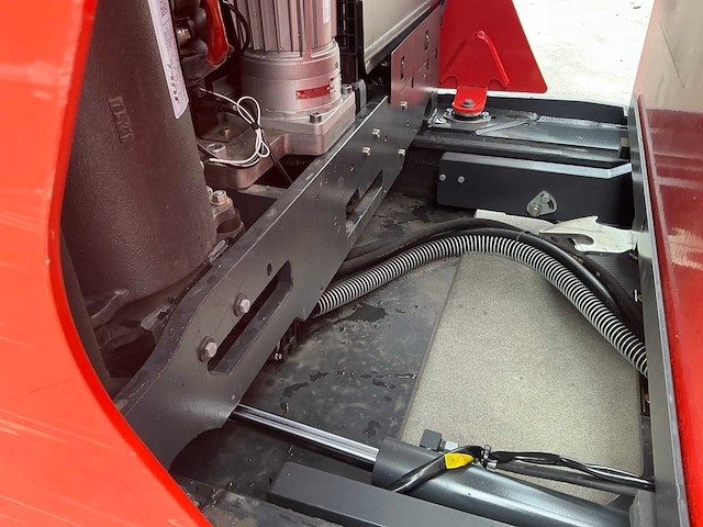2018 linde r12b-01 reach truck - afbeelding 57 van  99