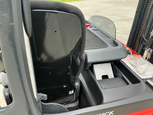 2018 linde r12b-01 reach truck - afbeelding 63 van  99