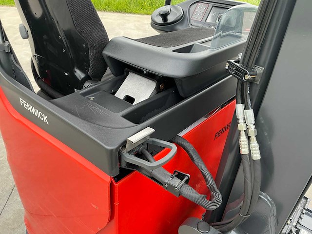2018 linde r12b-01 reach truck - afbeelding 92 van  99