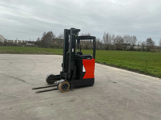 2018 linde r14g-01 reach truck op grote wielen - afbeelding 14 van  86