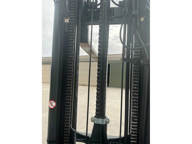 2018 linde r14g-01 reach truck op grote wielen - afbeelding 8 van  86