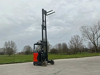 2018 linde r14g-01 reach truck op grote wielen