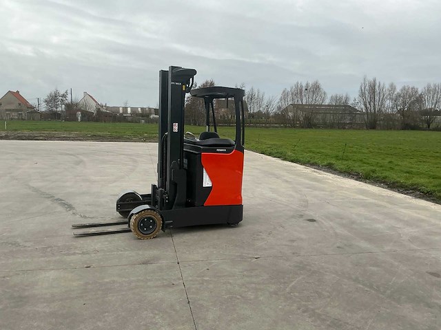 2018 linde r14g-01 reach truck op grote wielen - afbeelding 13 van  87
