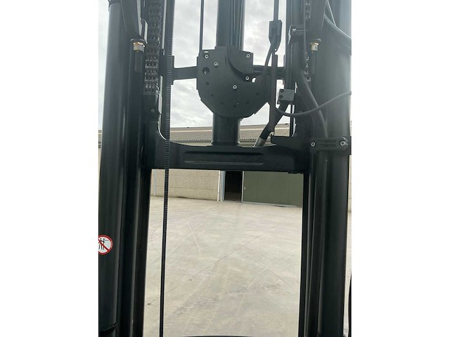2018 linde r14g-01 reach truck op grote wielen - afbeelding 5 van  86