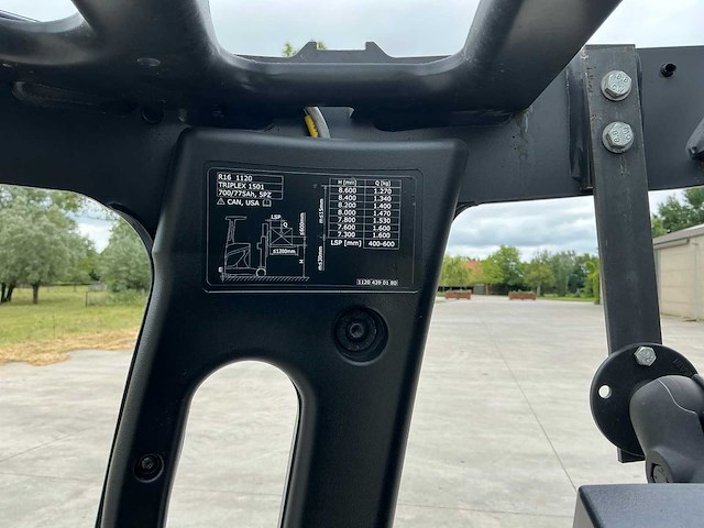 2018 linde r16-01 reach truck met nieuwe 2023 accu - afbeelding 32 van  49
