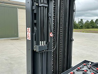2018 linde r16-01 reach truck met nieuwe 2023 accu - afbeelding 35 van  49
