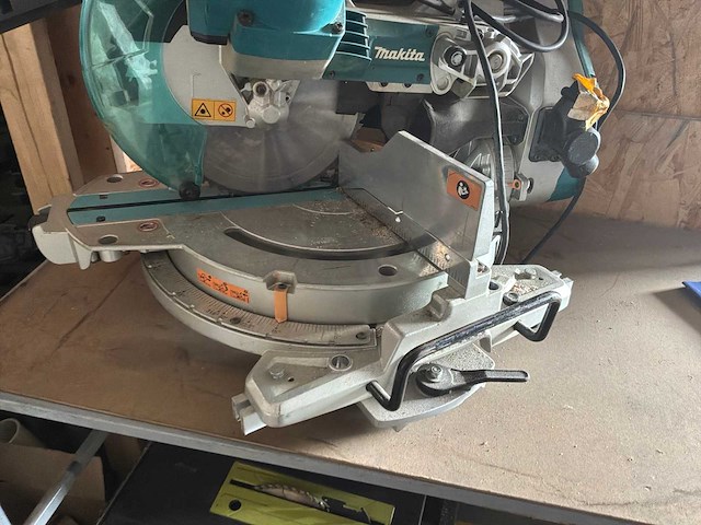 2018 makita ls1019l radiaalafkortzaagmachine - afbeelding 4 van  9