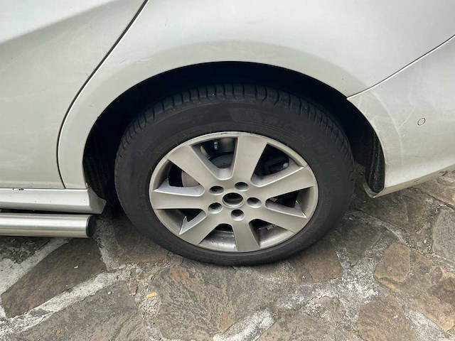 2018 mercedes - benz b220d auto - afbeelding 2 van  64