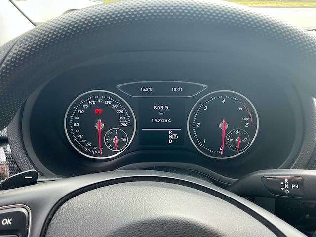 2018 mercedes - benz b220d auto - afbeelding 10 van  64