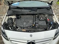 2018 mercedes - benz b220d auto - afbeelding 42 van  64
