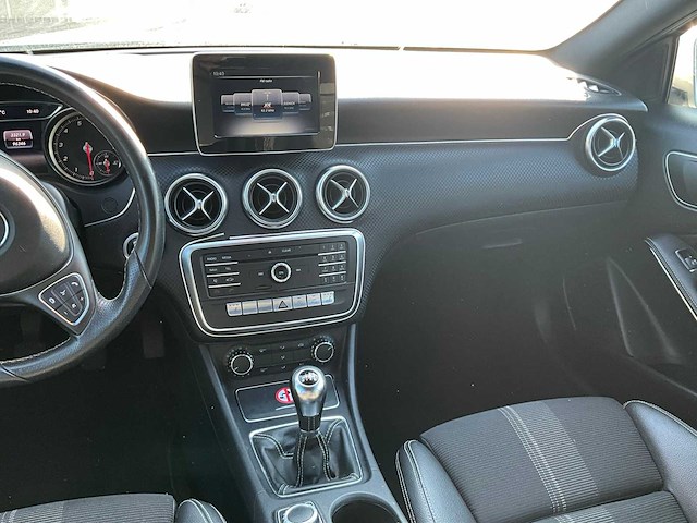 2018 mercedes-benz a 180 - afbeelding 7 van  35