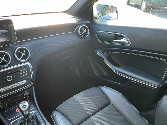2018 mercedes-benz a 180 - afbeelding 8 van  35