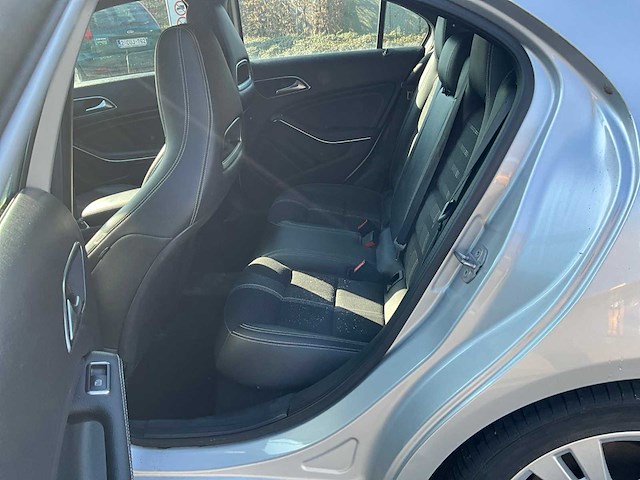 2018 mercedes-benz a 180 - afbeelding 14 van  35