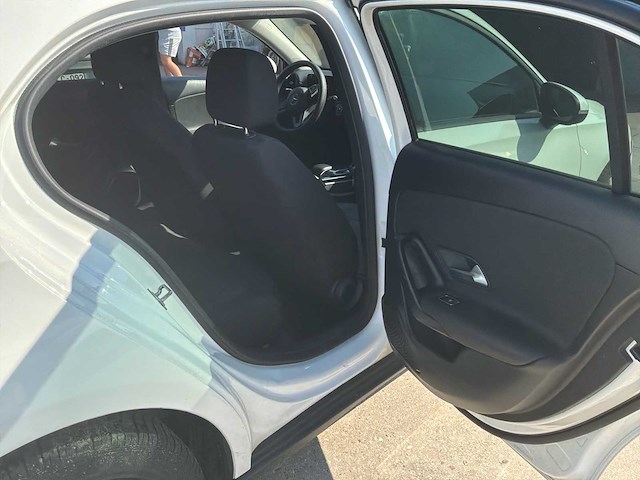 2018 mercedes-benz a 180d personenauto - afbeelding 16 van  32