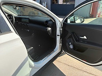 2018 mercedes-benz a 180d personenauto - afbeelding 19 van  32