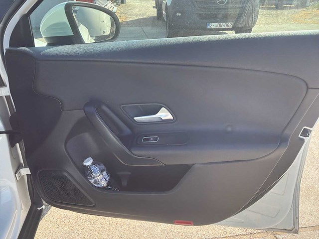 2018 mercedes-benz a 180d personenauto - afbeelding 20 van  32