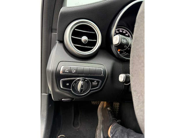 2018 mercedes-benz amg c 63 - afbeelding 11 van  27