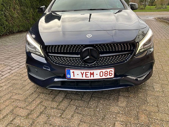 2018 mercedes-benz cla200d break - amg-line - afbeelding 2 van  72